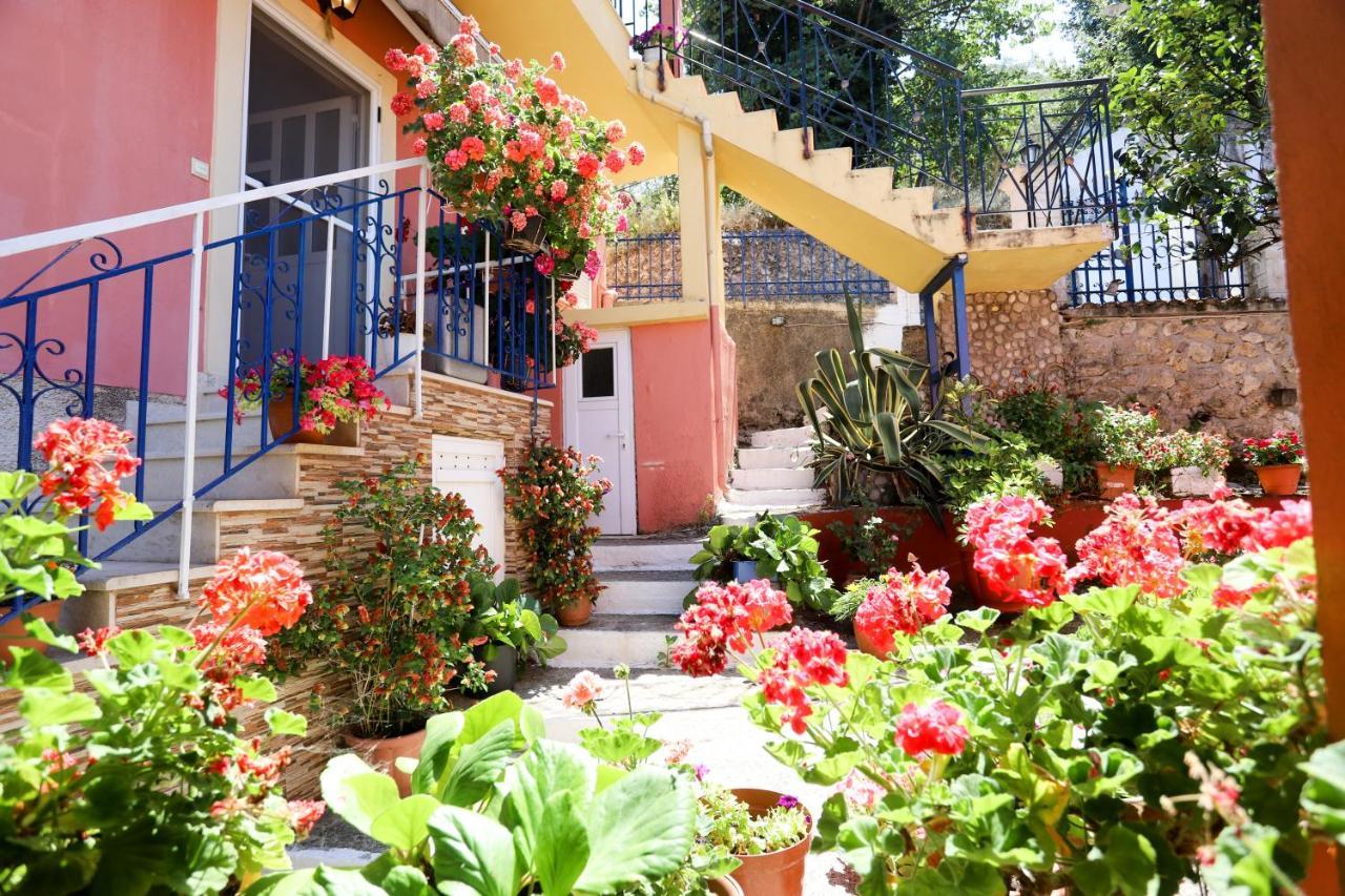 Alexis & Loula Village House Arkadades Екстер'єр фото
