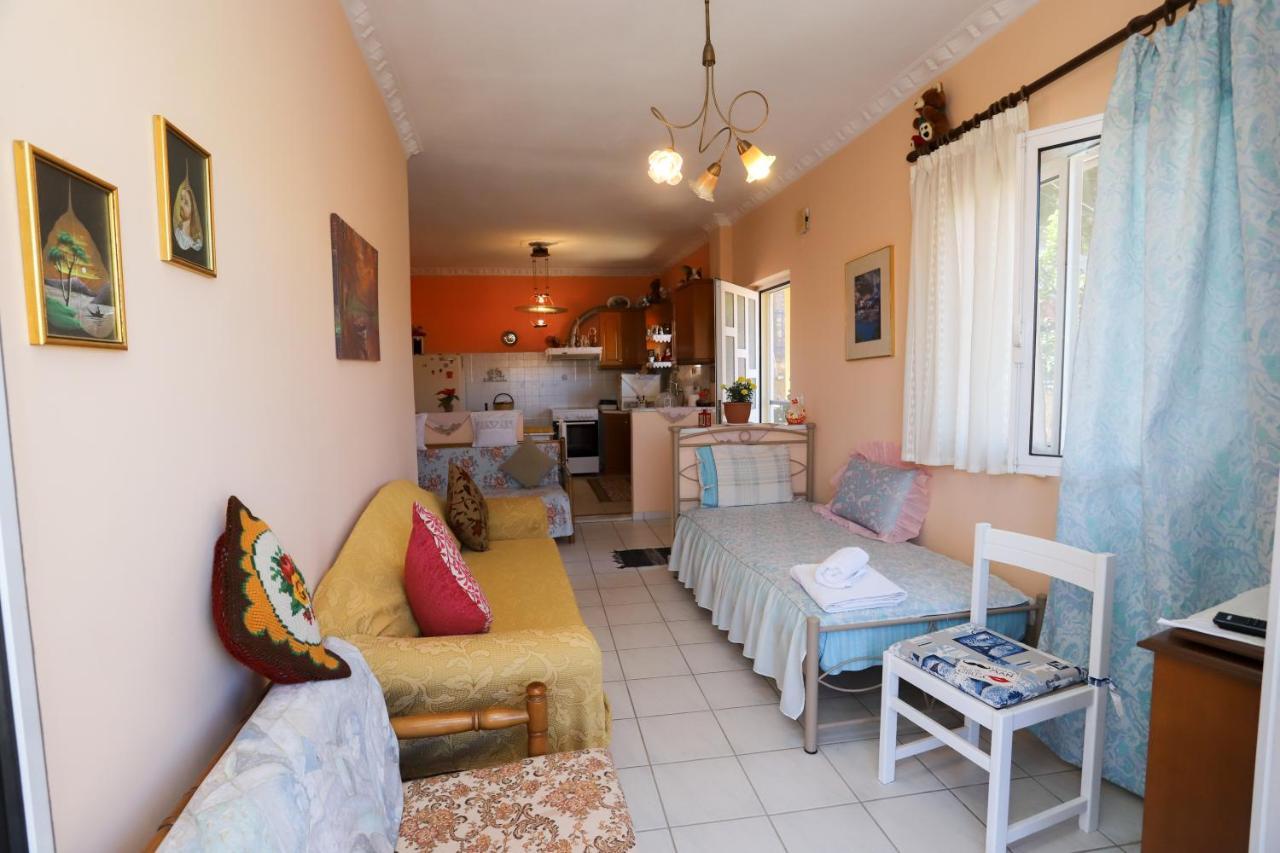 Alexis & Loula Village House Arkadades Екстер'єр фото