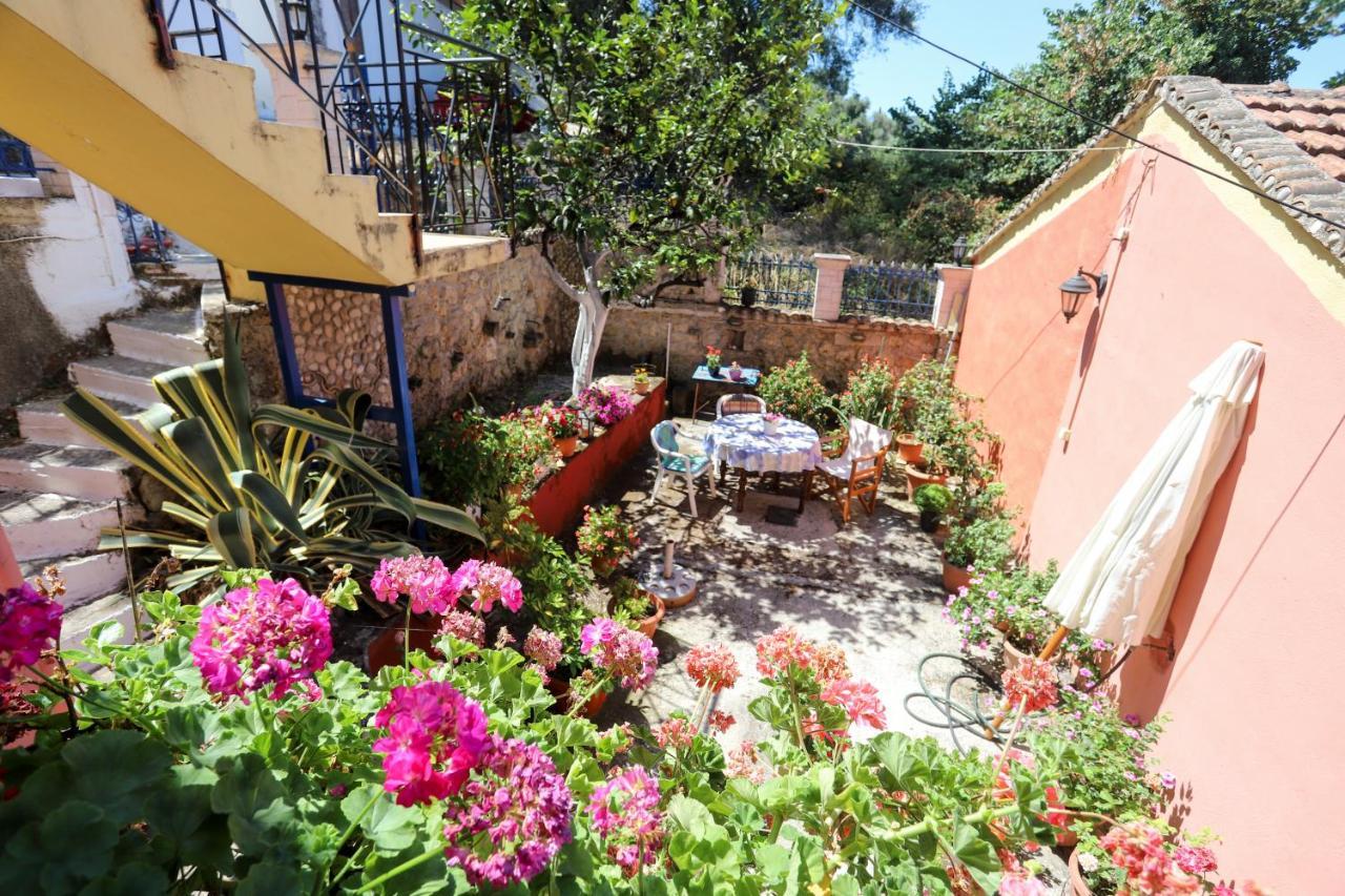 Alexis & Loula Village House Arkadades Екстер'єр фото